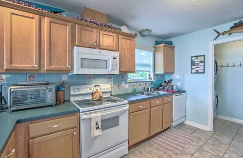 Carrabelle House | Waterfront Gulf Coast Getaway w/Boat Dock!