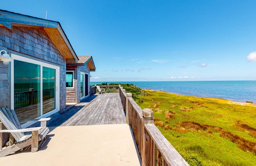 Brigands' Bay House | Waterfront House w/Sound View, Shared Pool, Private W/D, Private Hot Tub