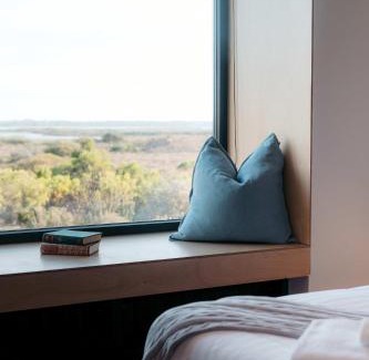 Nangkita House | Waterfront Luxury Villa- Private, Nature, Island