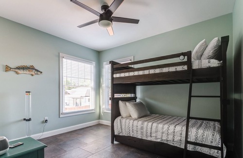 Buffalo Springs House | Waterfront Property @BSL with Incredible Sunsets!