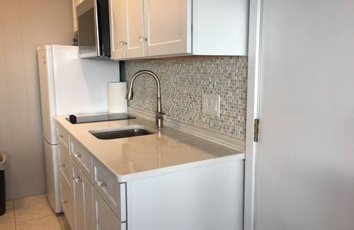 North Truro Apartment | Waterfront-View Studio #21 · Deck, Parking & Free Shuttle to P-Town