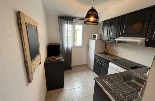 Prunete Villa | Waterfront villa 150 m from the beach