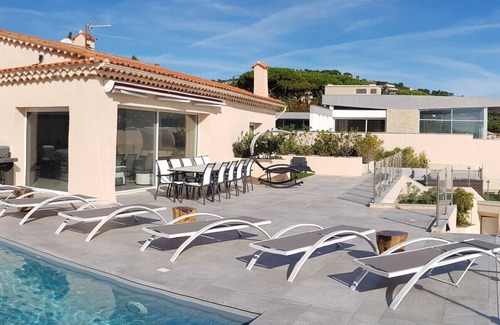 La Nartelle Villa | Waterfront villa in Saint Maxime, Gulf of St Tropez