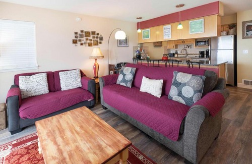 Lincoln City House | Waters Edge 207