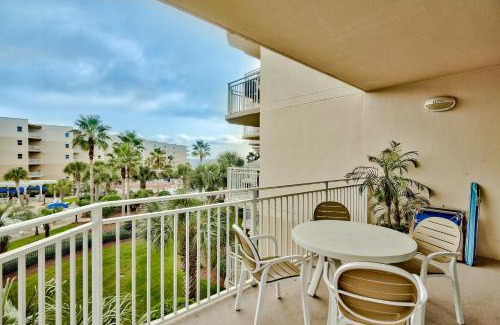 Fort Walton Beach Apartment | Waterscape Resort by Tufan