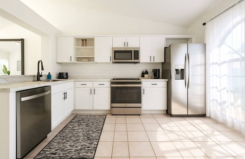 Kissimmee Villa | WaterView 4 miles to Disney 3Br 2Ba Pool Home