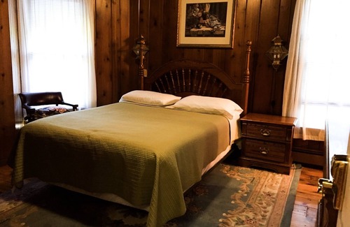 Northport Bed & Breakfast | Wauban Cottage