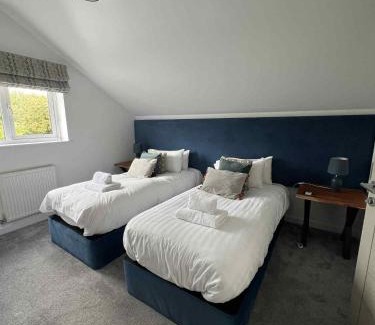 Winnard's Perch House | Wave Side Lodge 106B- Retallack Resort & Spa