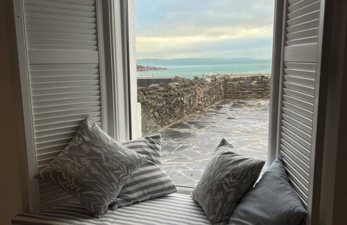 Portmellon Cottage | WAVES END, romantic, character holiday cottage in Mevagissey