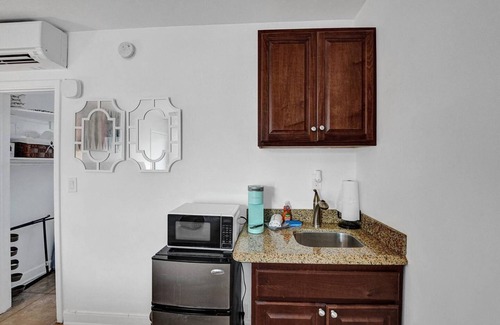 North Beach Apartment | Waves on Desoto Lovely Studio 2