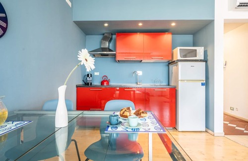 Livorno Apartment | Waves Paradise Home in Livorno