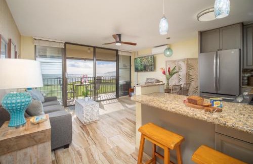 Kihei Apartment | WBH D227 Aloha Lai - Breathtaking Ocean Views