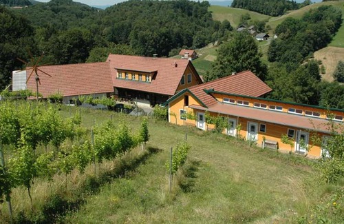 Heimschuh Cabin | Weingut Schatz