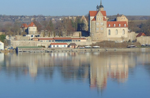 Sangerhausen Apartment | welcome at romantic RoseSuite