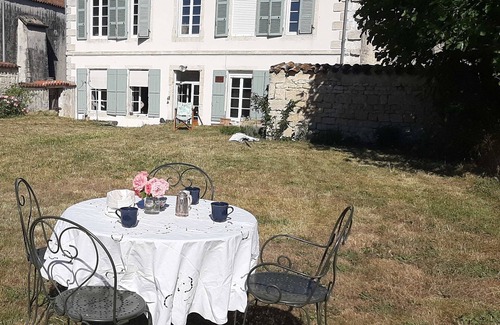 Ardillieres House | Welcome in our Presbyterian, Les Figuiers