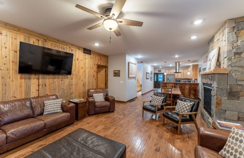 Grand Lake Cabin | Welcome Snowmobilers! 1 Block to Downtown 5BR Sleeps16 Sauna Theater/Game Room