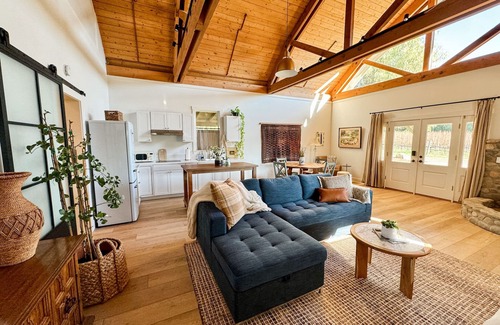 Santa Ynez Cottage | Welcome to a Unique Getaway – THE COTTAGE @ The Big Pond Ranch & Vineyards