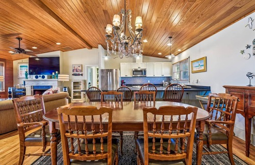 St. George Island House | Welcome to Absolutely Paradise!