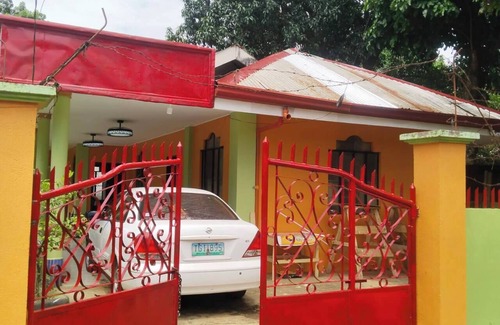 Valencia House | Welcome to Bedspaces in Valencia City — All-Inclusive 900 per Night