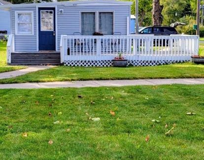 Lakeview House | Welcome to Bluebird Cottage