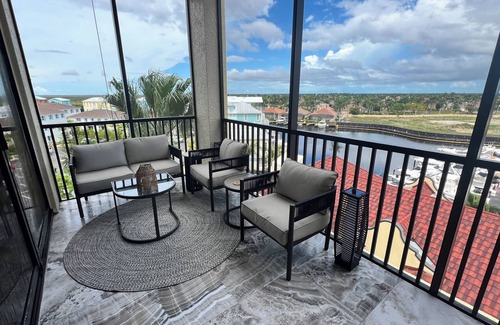 Cape Harbour Condo | Welcome to Sea-Renity! Pearl of Cape Harbour Sleeps 4 Views of marina & sunsets