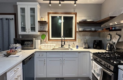 Shakopee House | Welcome to Shakopee! Promotion ending of October. Quickly Place Your Reservation