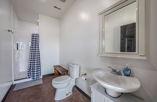 Marshfield House | Welcome to Sunset Valley RV Park, your home away from home.