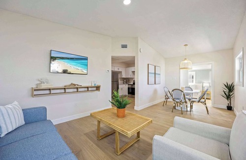 Cocoa Beach Apartment | Welcome to The Drift – Your Laid-Back Beach Escape in Cocoa Beach! Full Property