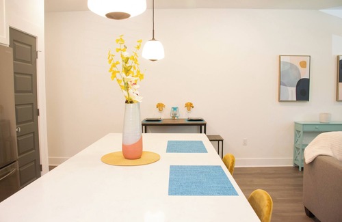 South Pensacola House | Welcome to the Garden Flat at East Hill House! Located in one of Pensacola’s most walkable area
