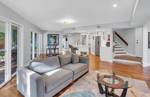 Shark River Hills House | Welcome to the Overlook Manor, saltwater pool, spa,2acres of private fenced in.