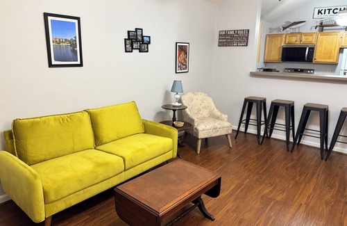 Keowee Condo | Welcome to “Tiger Haven” 4 Bed 4 Bath Ultimate Clemson Condo Lake Hartwell