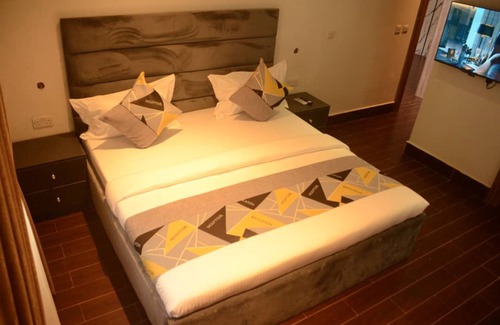 Maitama Hotel | Wellaton Suite