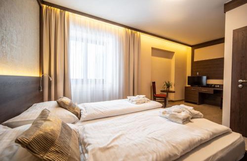 Vrsatske Podhradie Hotel | Wellness Hotel Jason