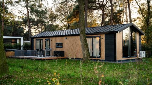 Municipality of Hellendoorn Ski Chalet | Wellnesshuisje in de Sallandse Heuvelrug