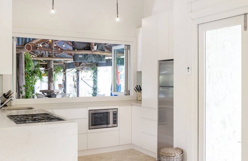 Medway House | Wembley House, Southern Highlands