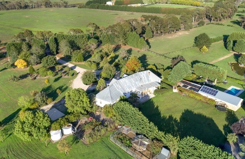 Medway House | Wembley House, Southern Highlands