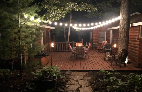 Weyerhaeuser Cabin | West Bay - A classic cabin experience on Island Lake