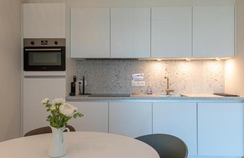 Westende Apartment | West Bay