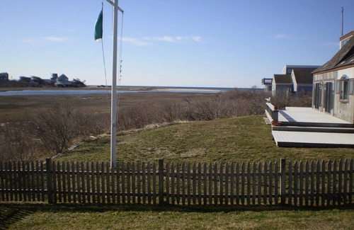 West Dennis Cottage | West Dennis Beach House (South Village Beach)