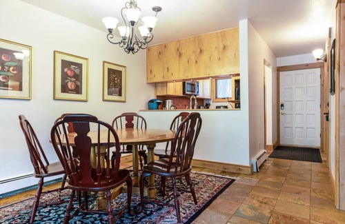 Vail Villa | West Vail Basecamp - On Free Bus Route!