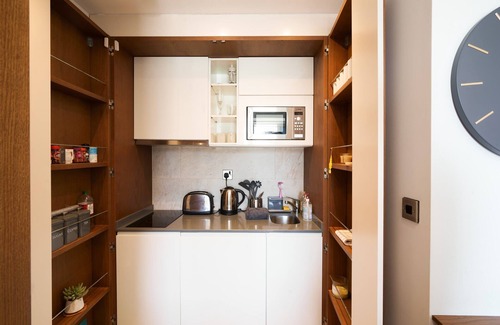 Gibraltar Apartment | Westone Suite-hosted by Sweetstay