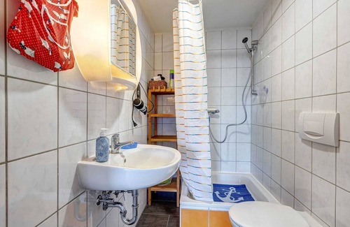 Karlshagen Apartment | WG 3 - Hinterhaus - Karlshagen, House Boettcher