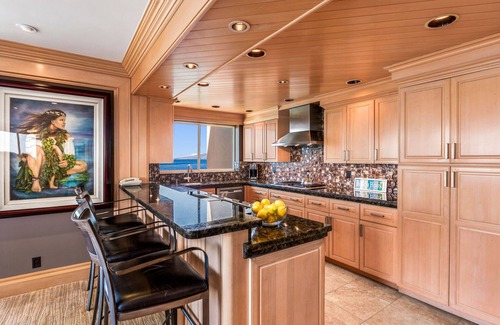 Kaanapali Condo | Whaler 1201 – The Crown Jewel – Luxuriously Remodeled 12th Floor Oceanfront Royal Penthouse!
