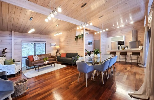 Kinloch House | Whare Puwaha