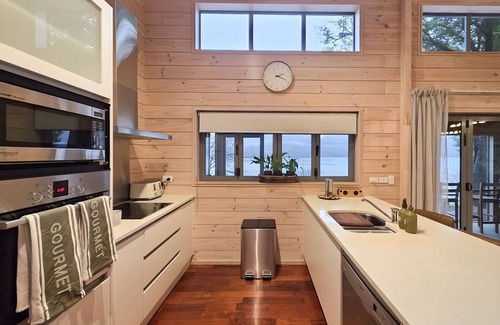 Kinloch House | Whare Puwaha