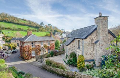 Branscombe House | Wheelwright Cottages