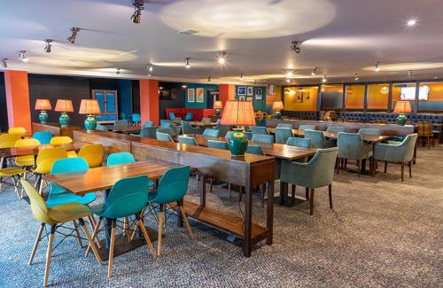 Elgin Ski Chalet | Whispering Dunes - Silver Sands Holiday Park