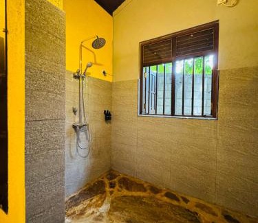 Tangalle Villa | Whispering House