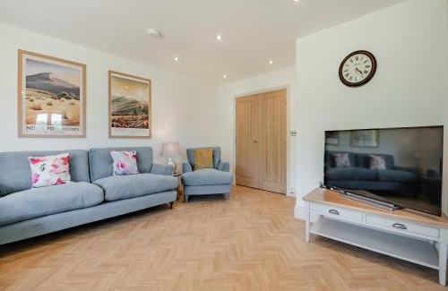 Ruswarp House | Whistle Stop