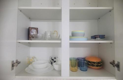 Samjeon-dong Villa | White Blue House